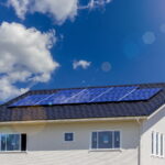 カタログでよく見る太陽光発電システムの「効率」とは？